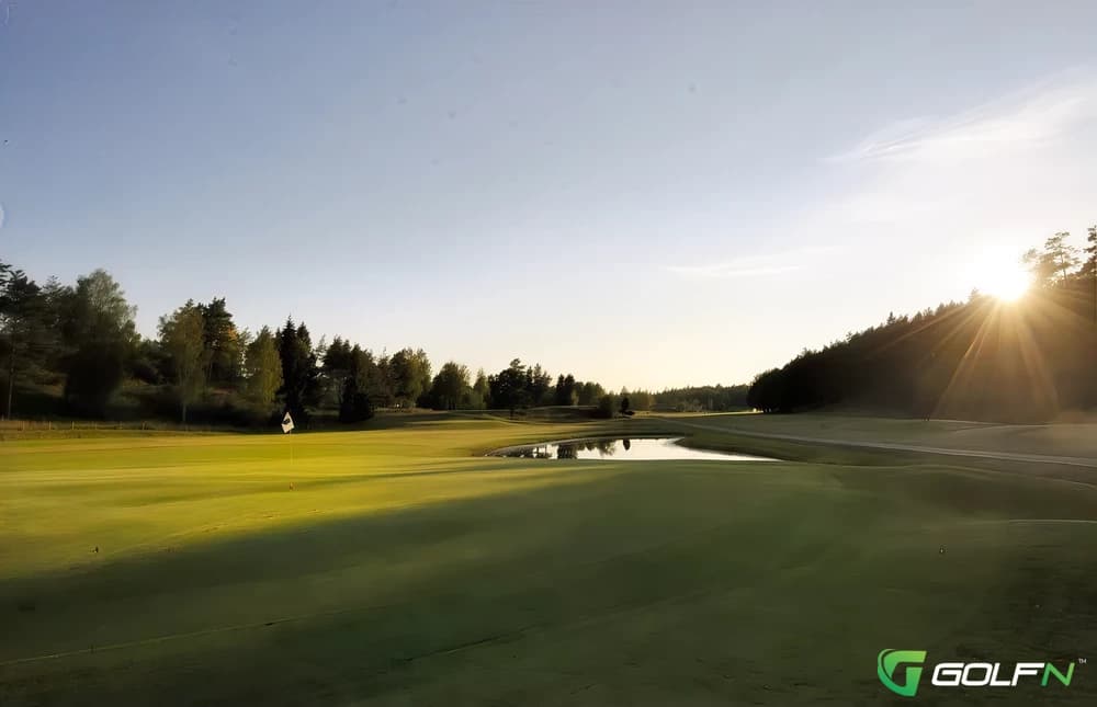 West Waterford Golf & Country Club in Dungarvan, Waterford โ public, 18-hole golf course