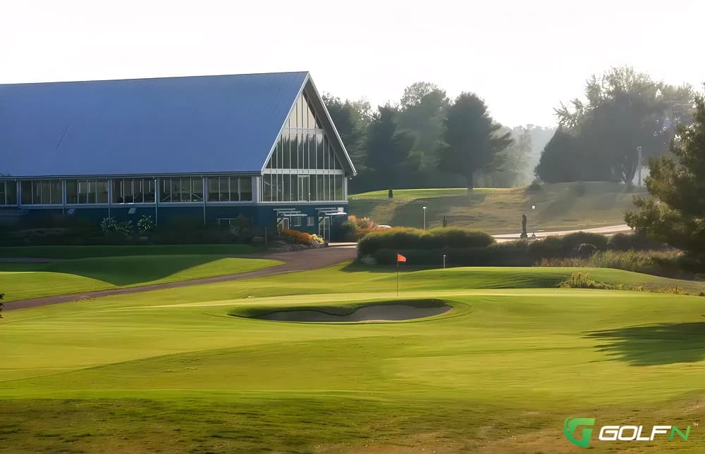 Aigle/Lion - Griffon Des Sources in Mirabel, Quebec — public, 18-hole golf course