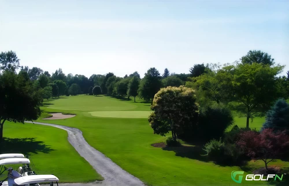 Eastwood Golf Club in Kilsyth, Victoria — private, 18-hole golf course, designed by A. S. Ajemian