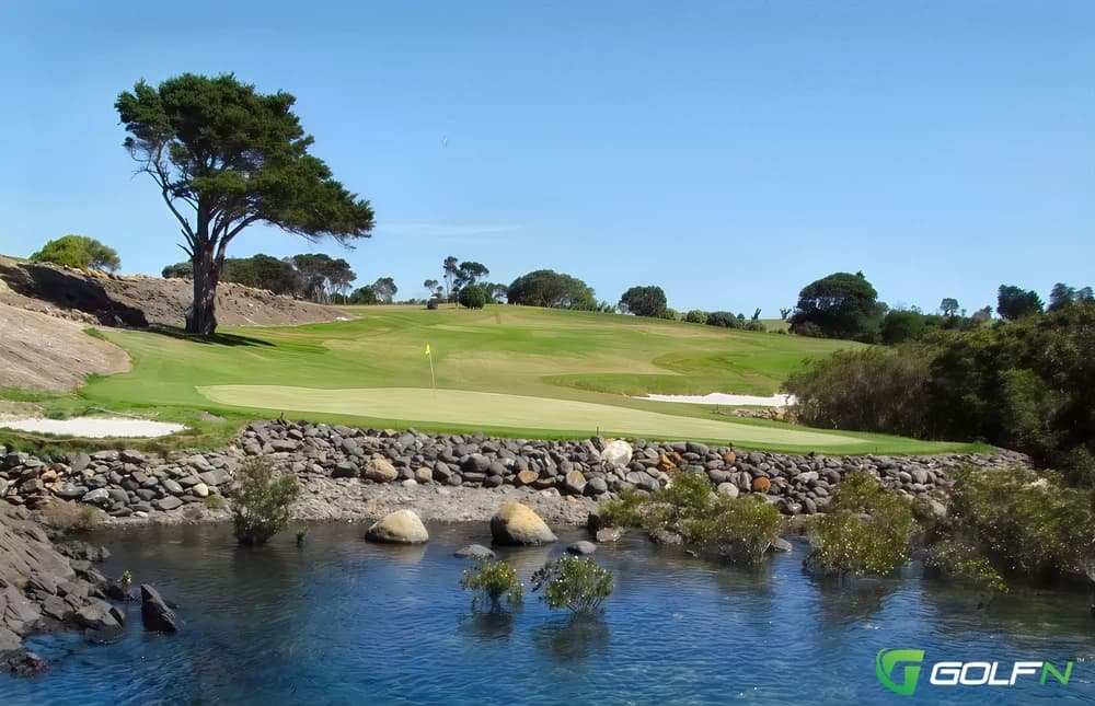 Waitangi Golf Club in Bay of Islands, Northland β public, 18-hole golf course, designed by Kura Golf Course Design (2011)
