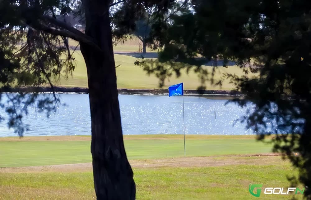 Broadmoore Golf Course in Moore, Oklahoma — public, 18-hole golf course, designed by Duffy Martin