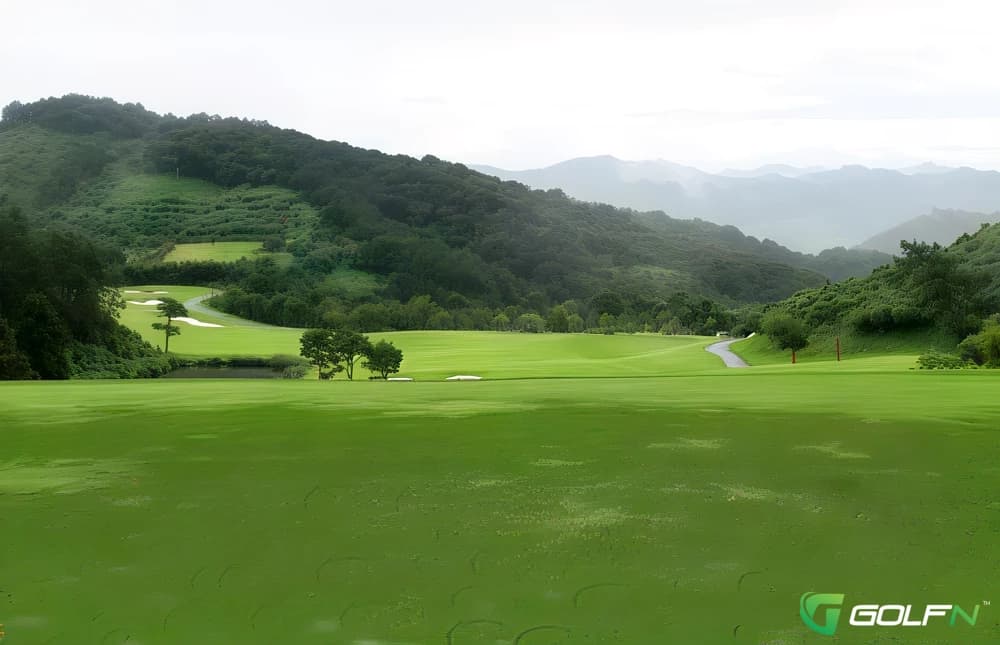 Cheonwangbong - Mudeungsan Country Club in Hwasun-gun, Jeonranamdo — semi-private, 27-hole golf course, designed by David Dale (2008)