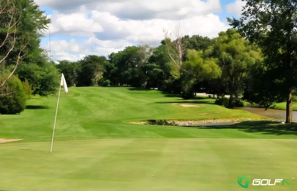 South Shore Country Club in Cedar Lake, Indiana — semi-private, 18-hole golf course, designed by Chick Evans
