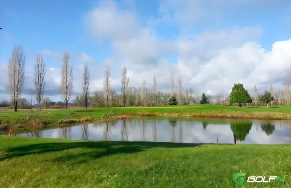 Oak Knoll Golf Course & Driving Range in Independence, Oregon — public, 18-hole golf course, designed by Bill Ashby