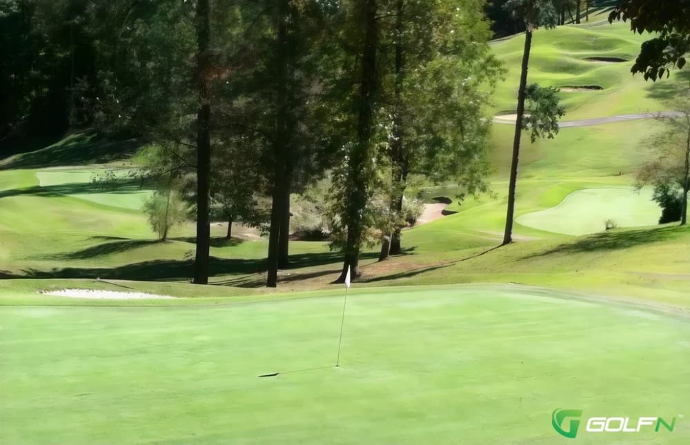 Greens At Deerfield in LaFollette, Tennessee — resort, 18-hole golf course, designed by Bobby Clampett