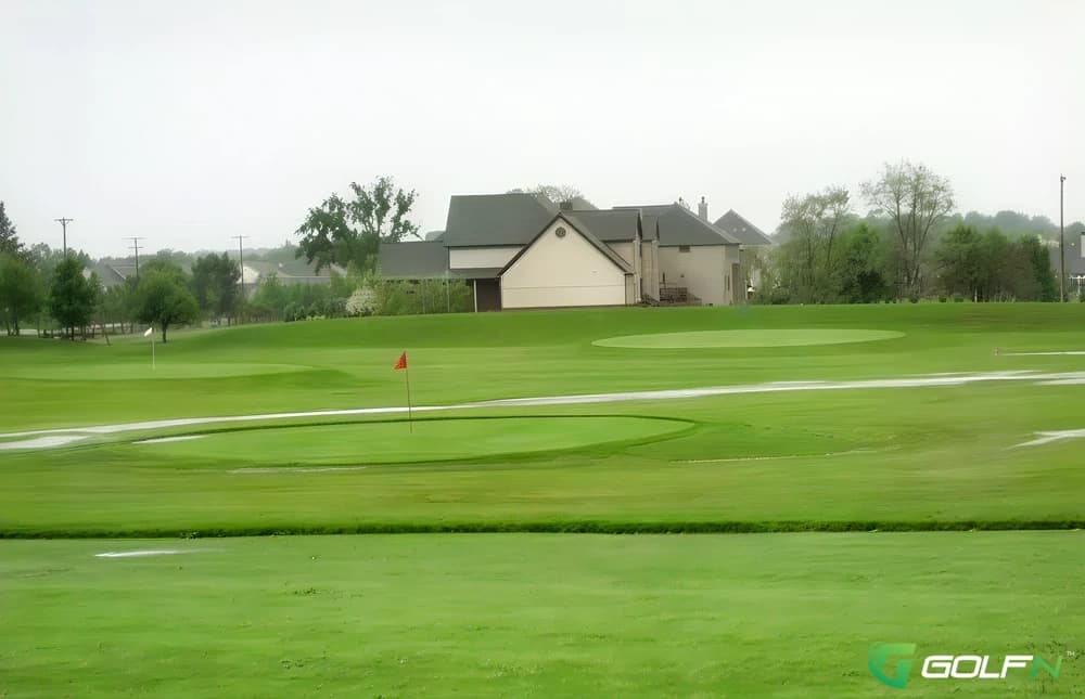 Woodbrook Golf Club in Bray, Wicklow — public, 18-hole golf course, designed by David Savic (1999)