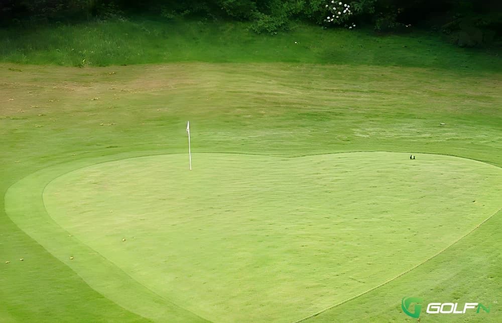 Olalla Valley Golf Course in Toledo, Oregon — public, 9-hole golf course, designed by Vernon Warren