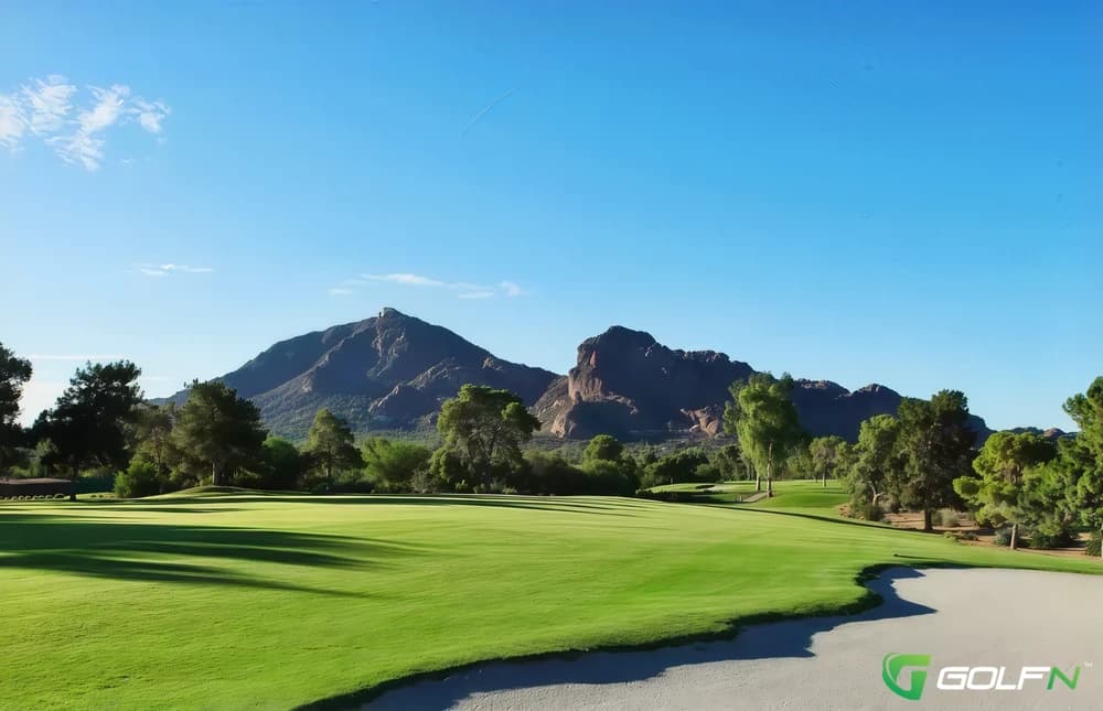 Paradise Valley Country Club in Paradise Valley, Arizona — public, 18-hole golf course, designed by Lawrence Hughes
