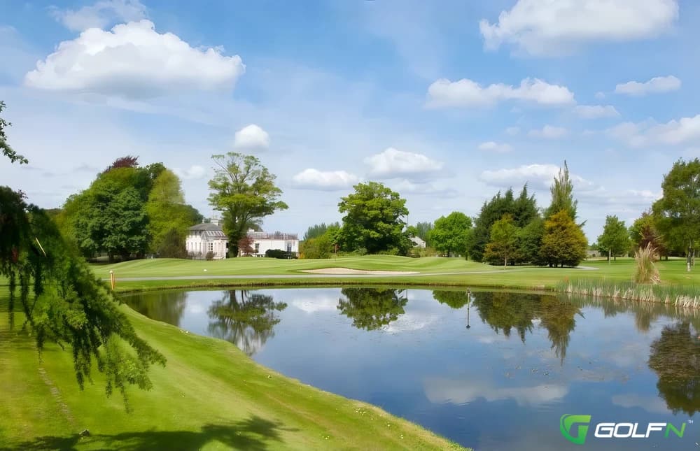 Ryder Cup - Kildare Country Club (The K Club) in Straffan, Kildare โ public, 36-hole golf course, designed by Tom Craddock (1995)