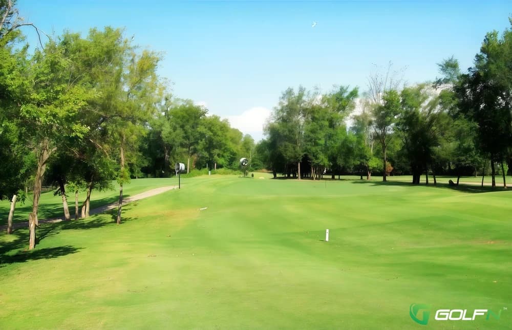 Links At Stillwater Golf & Country Club in Stillwater, Oklahoma — public, 18-hole golf course, designed by Lyndy Lindsey (2005)