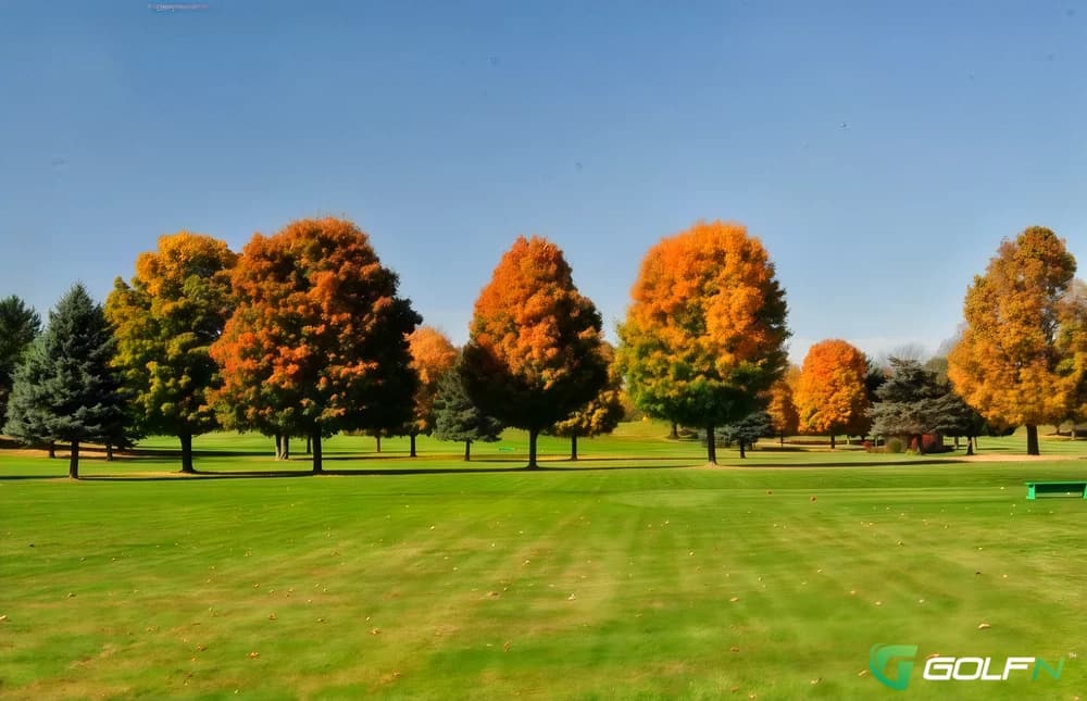 Kalamazoo - Crestview Golf Course in Kalamazoo, Michigan — public, 18-hole golf course, designed by Duane Anson (1965)