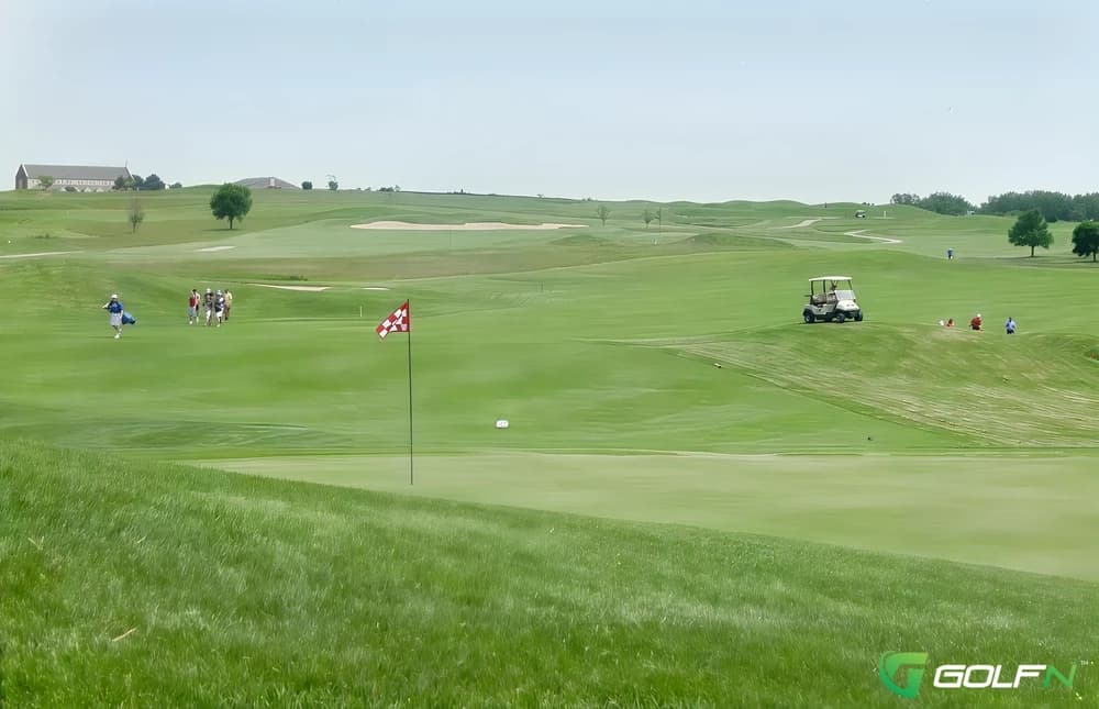 Highlands Golf Club Of Lincoln in Lincoln, Nebraska — public, 18-hole golf course, designed by Jeff Brauer (1993)