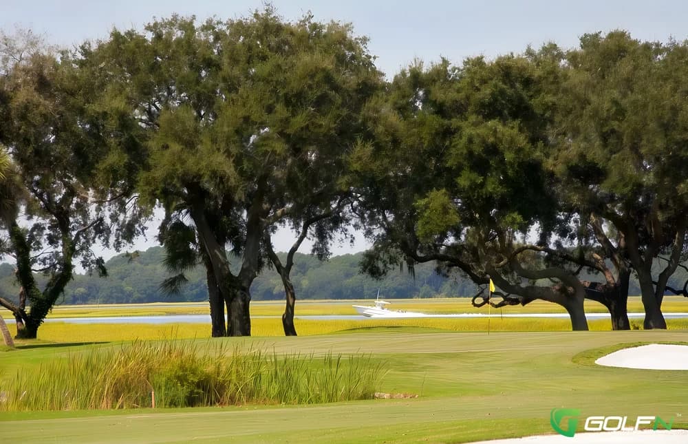 Country Club Of Hilton Head in Hilton Head Island, South Carolina — semi-private, 18-hole golf course, designed by Rees Jones (1986)