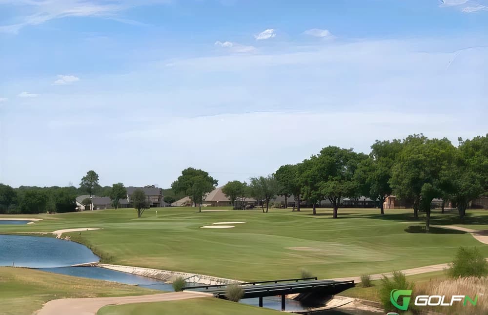 Nutcracker Golf Club in Granbury, Texas — private, 18-hole golf course, designed by Lee Singletary (1995)