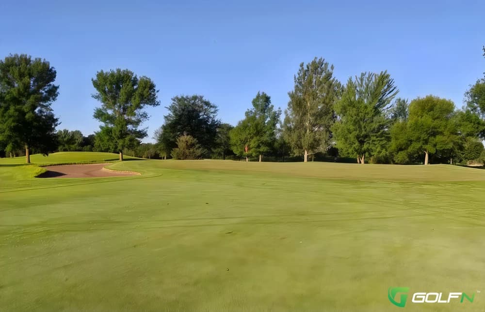 North Links Golf Course in North Mankato, Minnesota — public, 18-hole golf course, designed by Patrick Wyss (1992)