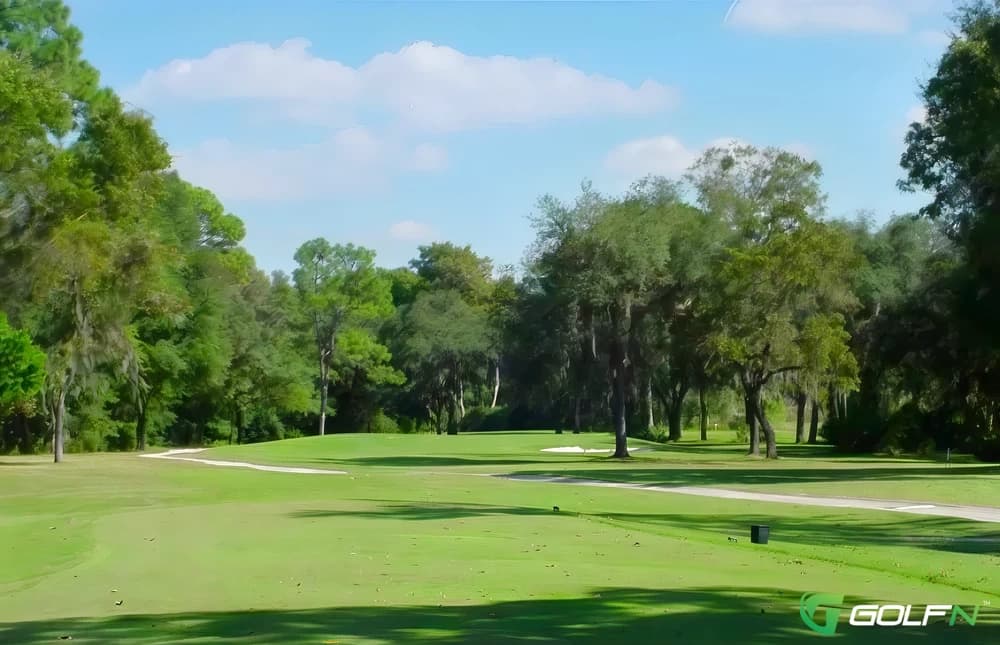 Ridge Manor Oaks Golf & Country Club in Dade City, Florida — semi-private, 18-hole golf course, designed by Hans Schmeisser