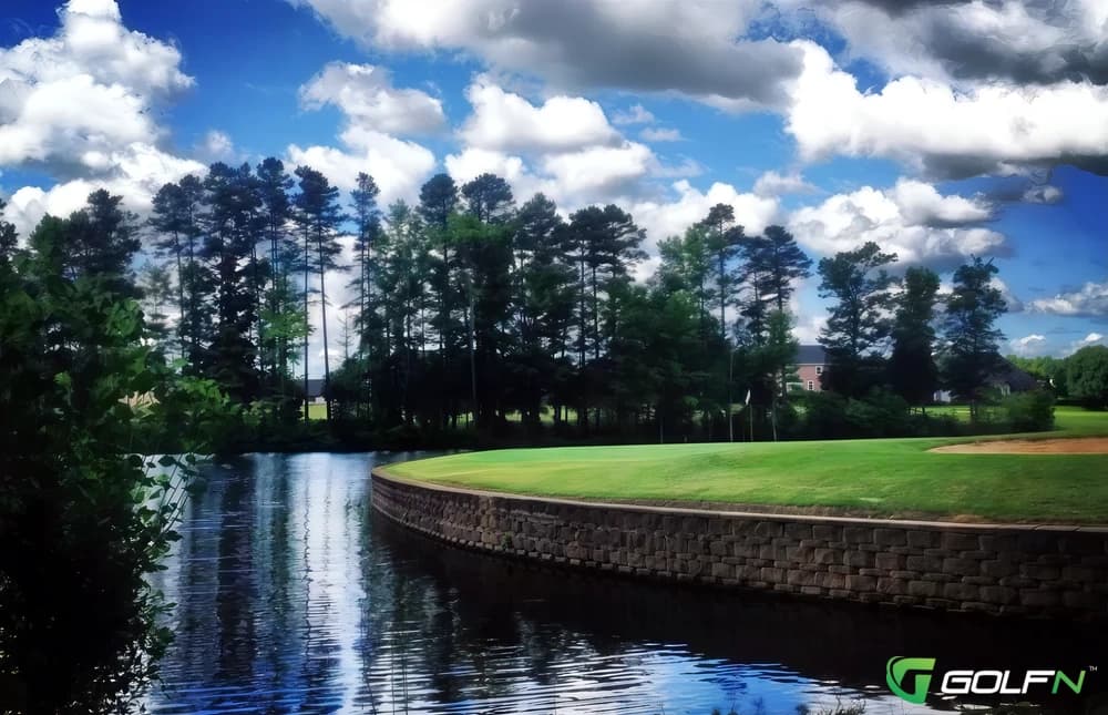 Emerald Lake Golf Club in Matthews, North Carolina — public, 18-hole golf course