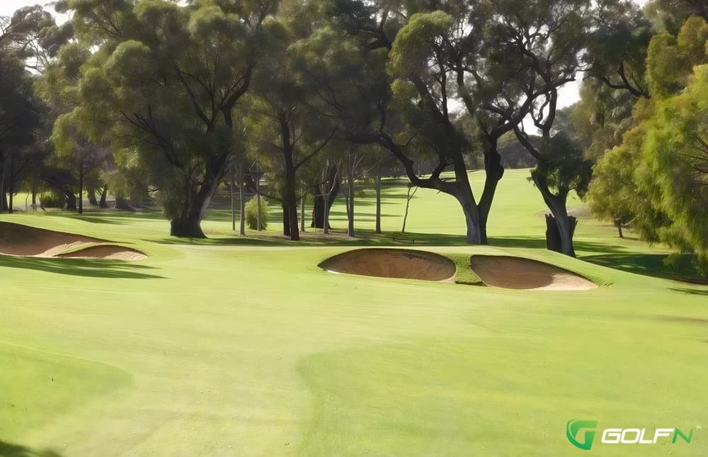 Royal Fremantle Golf Club in Fremantle, Western Australia β private, 18-hole golf course