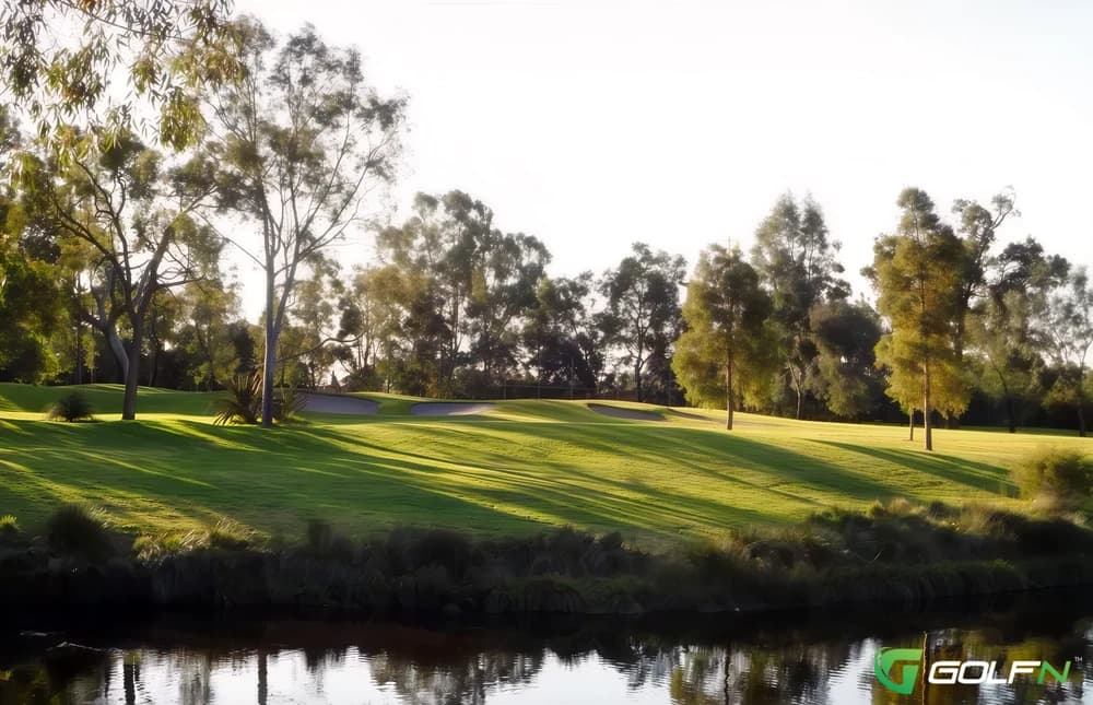 Whaleback Golf Course in Parkwood, Western Australia β public, 18-hole golf course