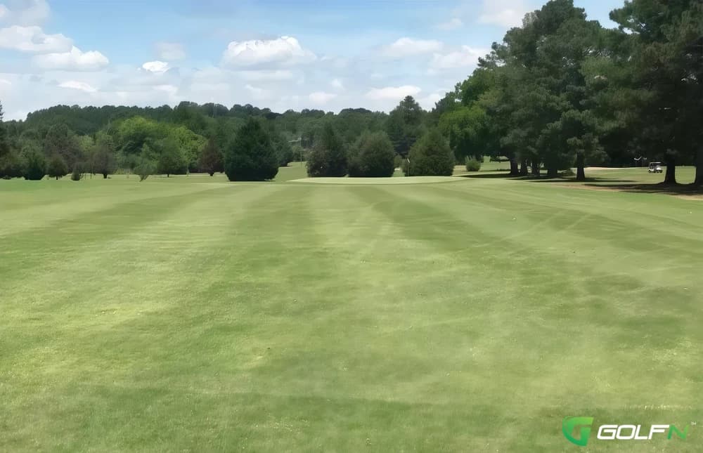 Cedar Valley Golf Club in Tipton, Iowa — public, 18-hole golf course