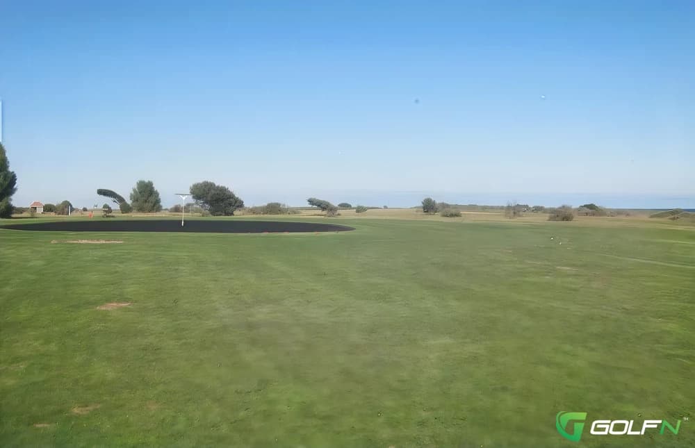 Port Victoria Golf Club in Port Victoria, South Australia β public, 18-hole golf course