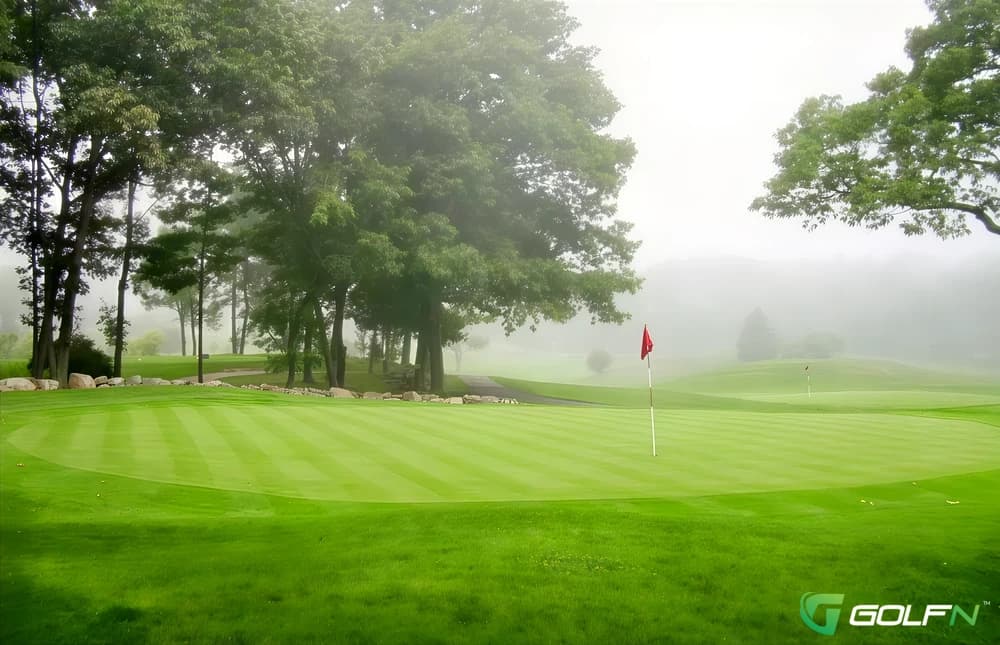 Shiskine Golf And Tennis Club in Isle of Arran , Scotland — semi-private, 12-hole golf course, designed by Donald Ross (1925)