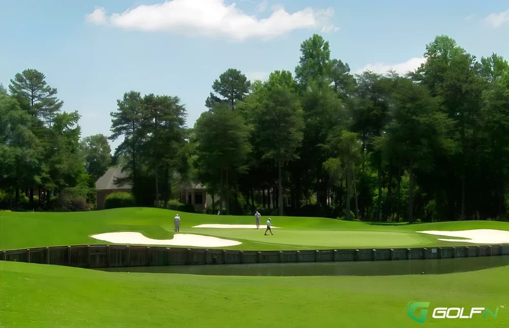 Peninsula Club in Cornelius, North Carolina — private, 18-hole golf course, designed by Rees Jones (1990)