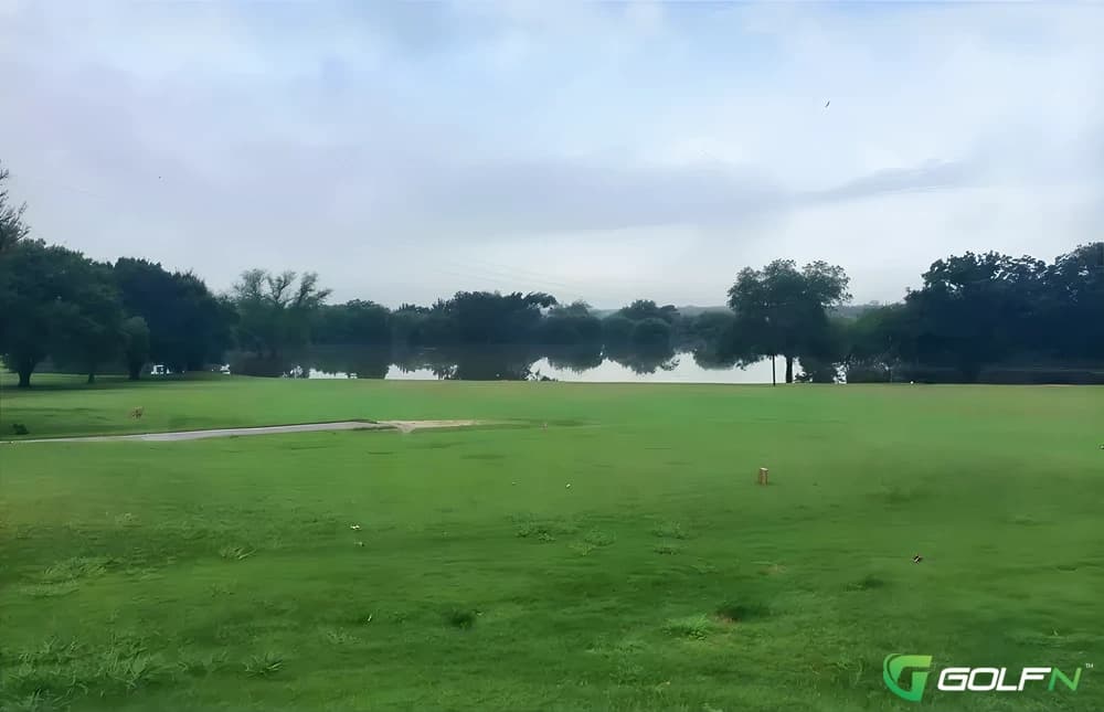 Edna Country Club in Edna, Texas — semi-private, 9-hole golf course