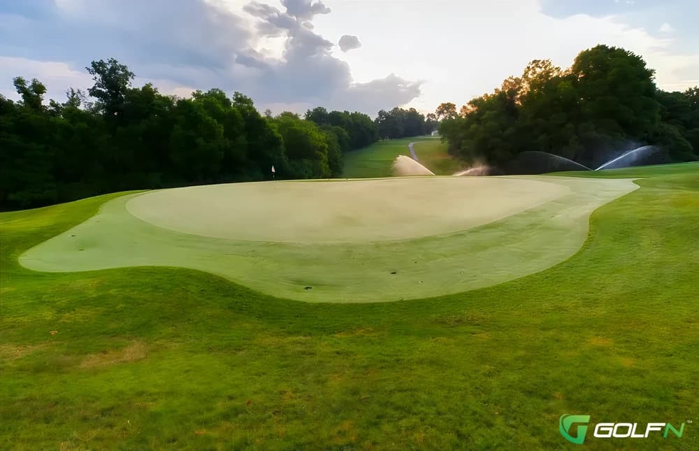 Sunset Country Club in Saint Louis, Missouri — private, 18-hole golf course, designed by James Foulis (1916)