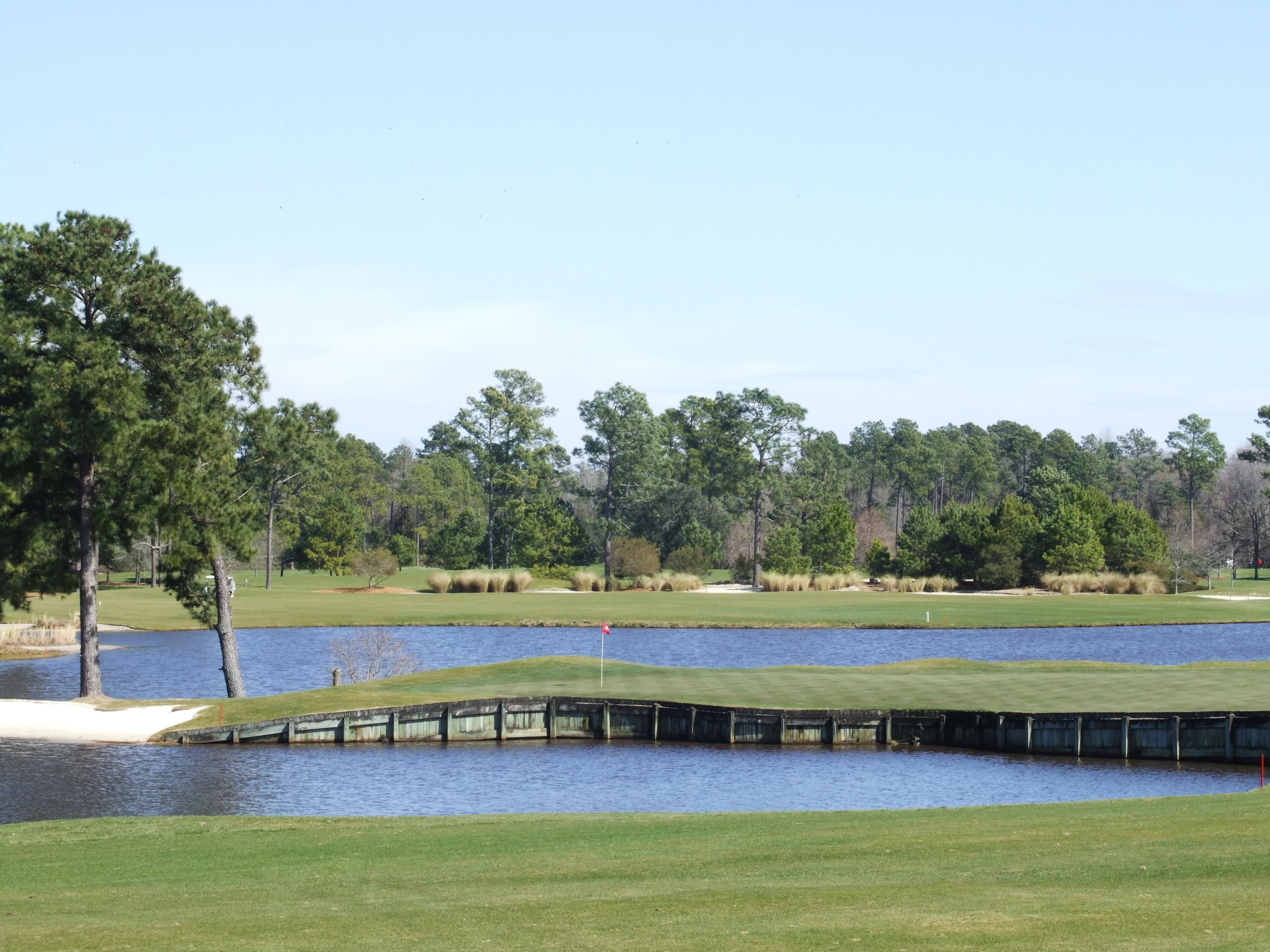 Kings North - Myrtle Beach National Golf Club in Myrtle Beach, South Carolina — resort, 18-hole golf course, designed by Arnold Palmer (1973)