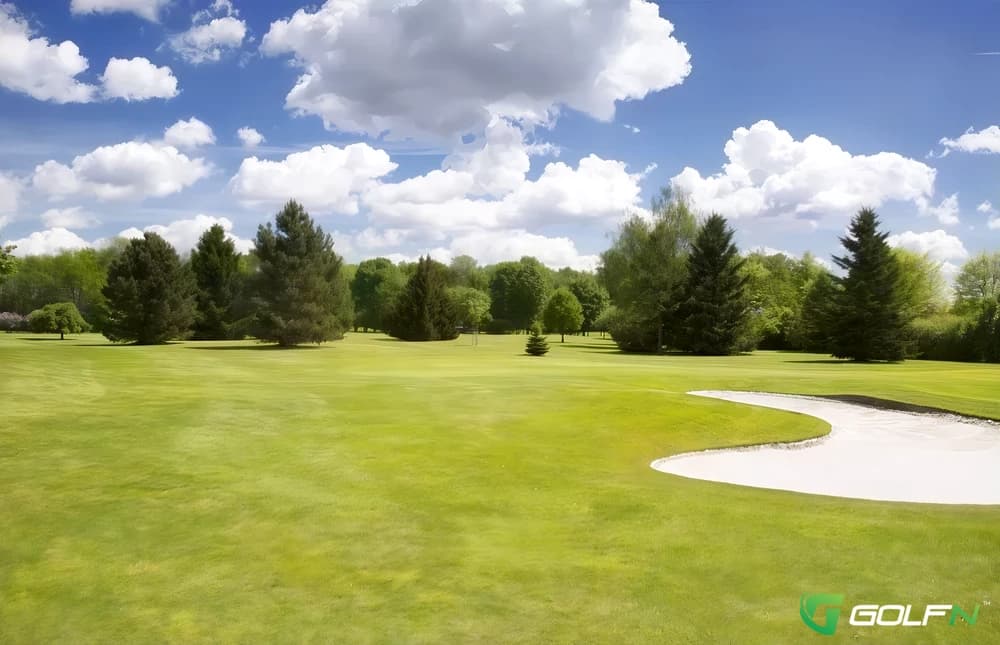 West Richland Municipal Golf in Richland, Washington — public, 18-hole golf course