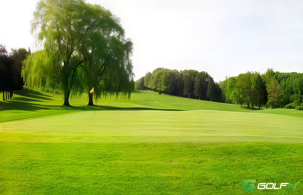 Lincoln Country Club in Lincoln, Rhode Island — private, 9-hole golf course, designed by William Bradley Booth