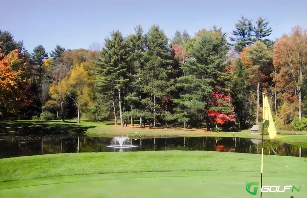 Executive - Newberry Country Club in Dallas, Pennsylvania — private, 9-hole golf course
