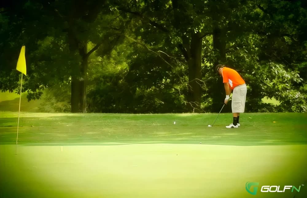 Cedar Hills Golf Course in East Liverpool, Ohio — public, 9-hole golf course
