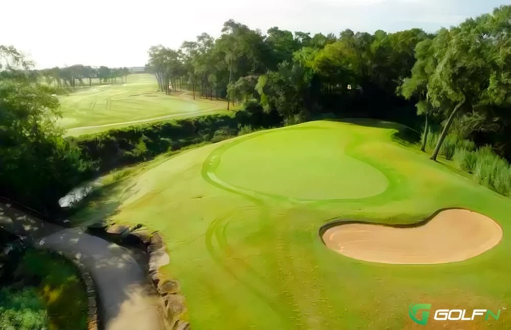 Timber Trails - Timber Creek Golf Club in Friendswood, Texas — public, 27-hole golf course, designed by Jay Rivere (2001)