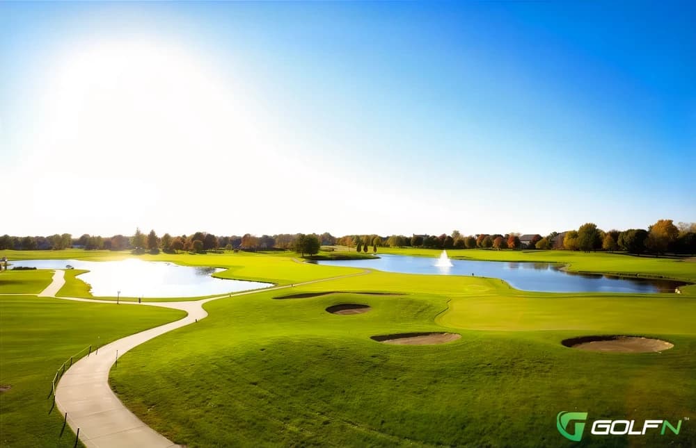 Panther Creek Country Club in Springfield, Illinois — private, 18-hole golf course, designed by Hale Irwin (1992)