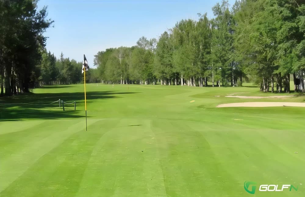 Chambers Creek Golf Course in Willis, Texas — 9-hole golf course