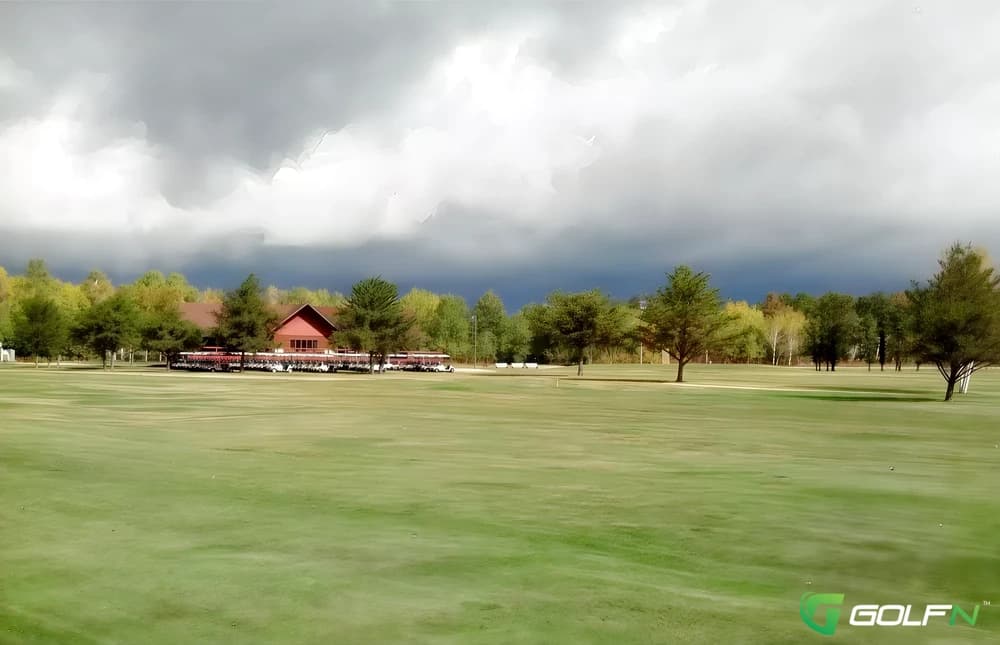 Mars Sand Hills Resort & Golf Course in Manitoba, Manitoba — public, 18-hole golf course