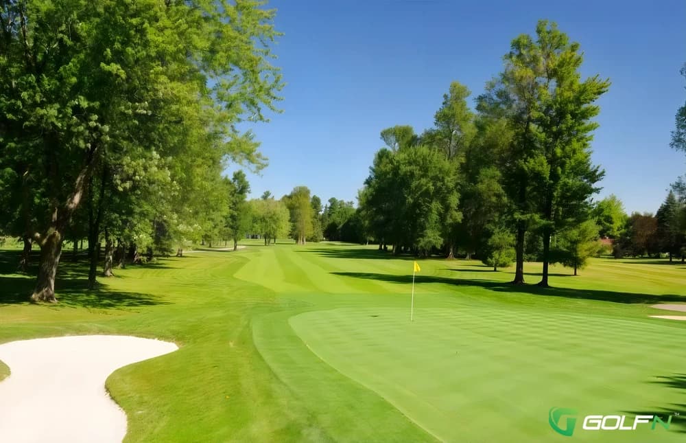 Carleton Golf & Yacht Club in Manotick, Ontario — private, 18-hole golf course, designed by Darrell Huxham
