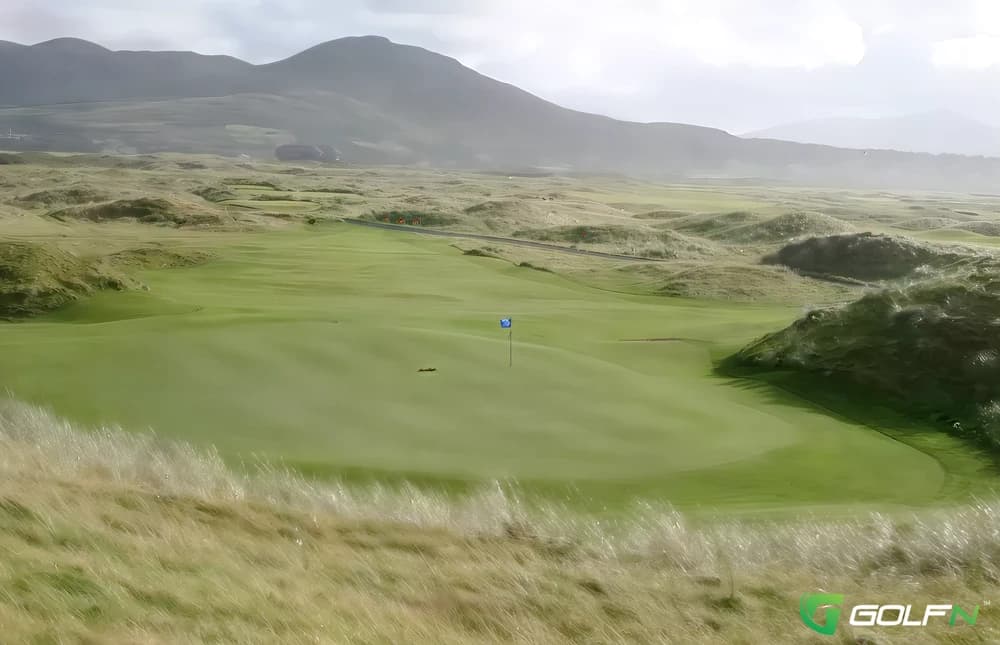 Pollan Links-Ballyliffin Golf Club in Inishowen, Donegal — 9-hole golf course, designed by Eddie Hackett (1973)