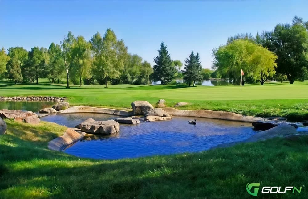 Par 3 - Indian Tree Golf Club in Arvada, Colorado — public, 27-hole golf course, designed by Dick Phelps (1970)