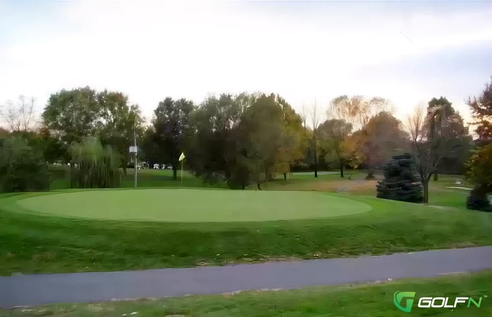 Seymour Country Club in Seymour, Indiana — public, 9-hole golf course