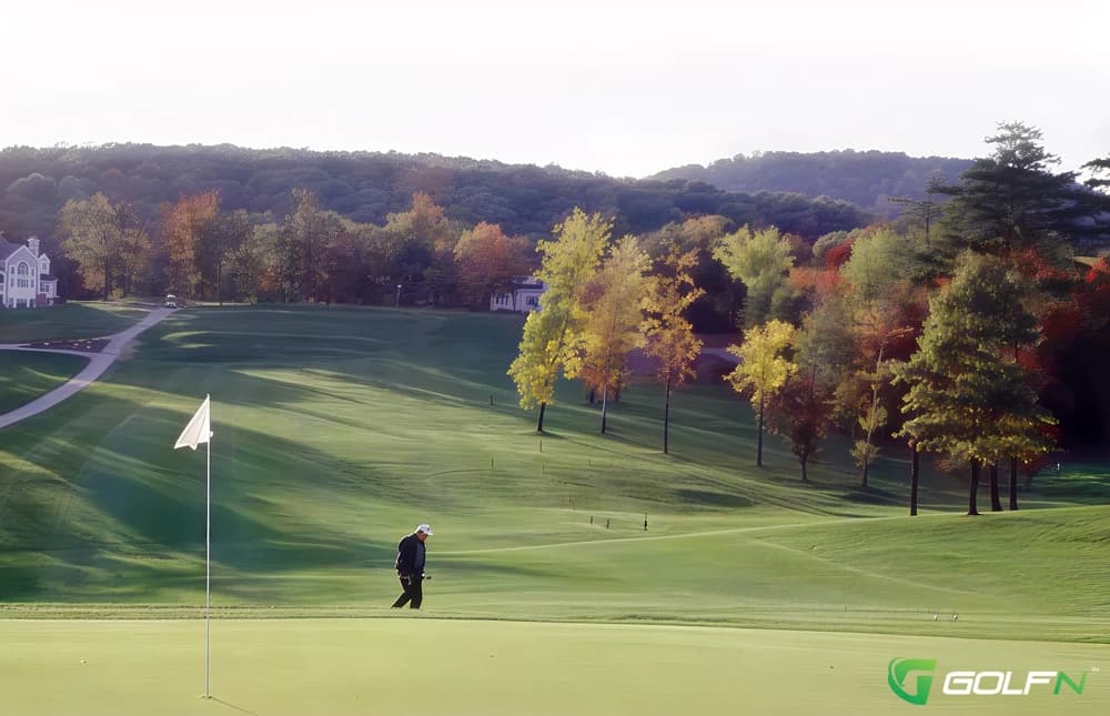 Cummings Cove Golf & Country Club in Hendersonville, North Carolina — semi-private, 18-hole golf course, designed by Ray Johnston