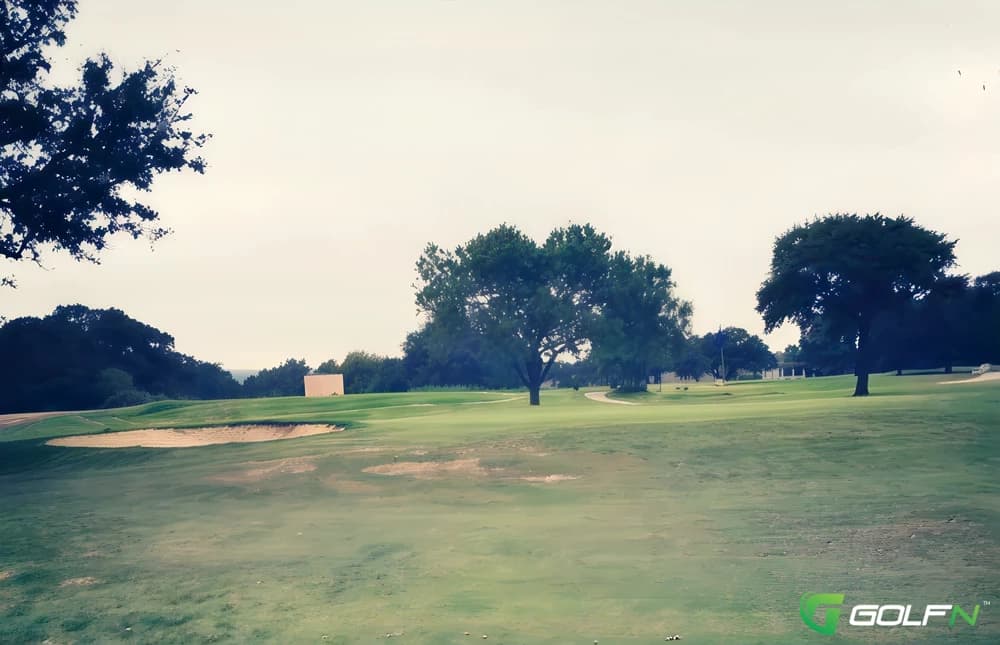 Devine Golf Course in Devine, Texas — public, 18-hole golf course