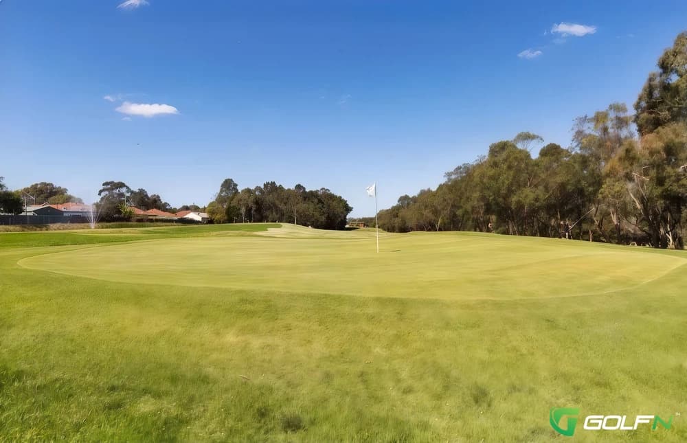 Bexley Golf Club in Sydney, New South Wales — semi-private, 18-hole golf course