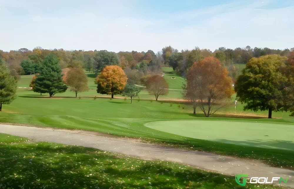Willowbrook Country Club in Connersville, Indiana — semi-private, 18-hole golf course, designed by William Diddel