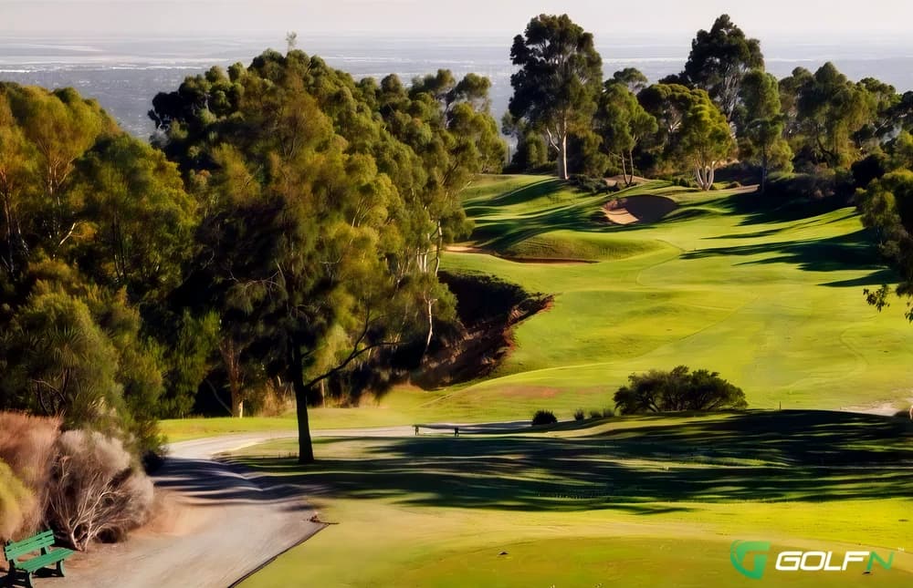 Mount Osmond Golf Club Inc. in Adelaide, South Australia β private, 18-hole golf course