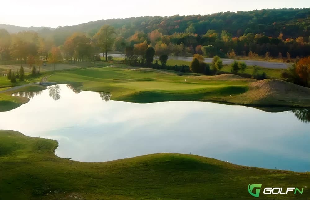 Pine Grove Health & Country Club in Camillus, New York — semi-private, 18-hole golf course