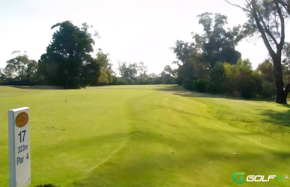 The National Golf Club - Long Island in Melbourne, Victoria β semi-private, 18-hole golf course, designed by Tony Cashmore (2002)