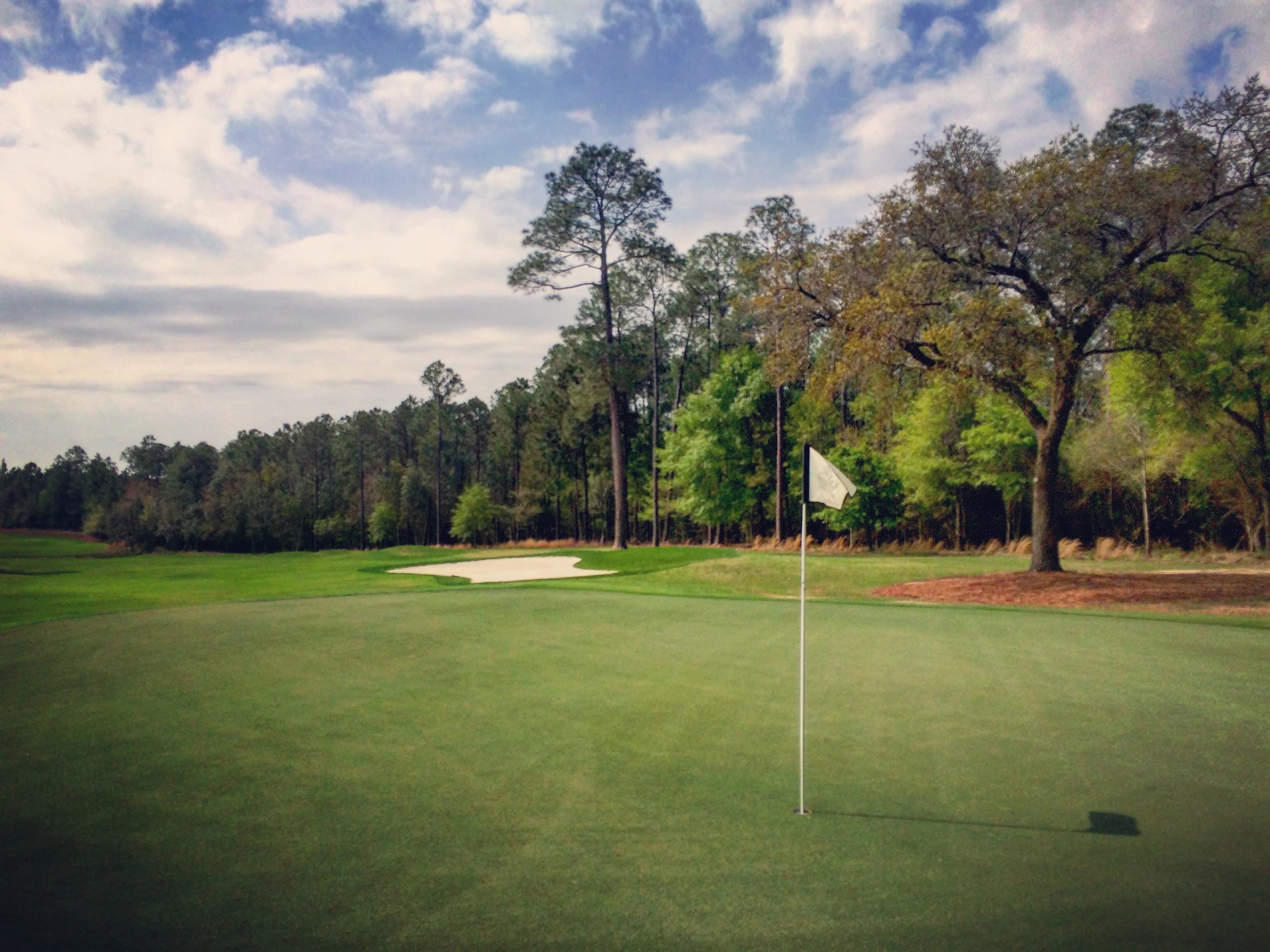 Fallen Oak Golf Club in Saucier, Mississippi — resort, 18-hole golf course, designed by Tom Fazio (2006)